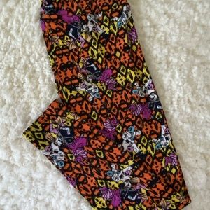 LuLaRoe Tall & Curvy 2 TC2 Leggings Halloween NWOT